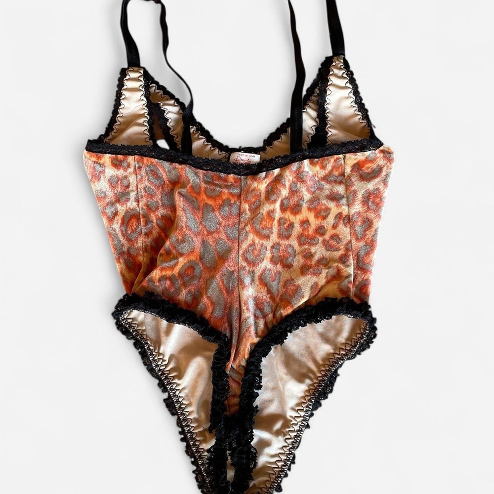 Trashy Lingerie Leopard Print velvet Lace Trim Bodysuit - Picture 4 of 5